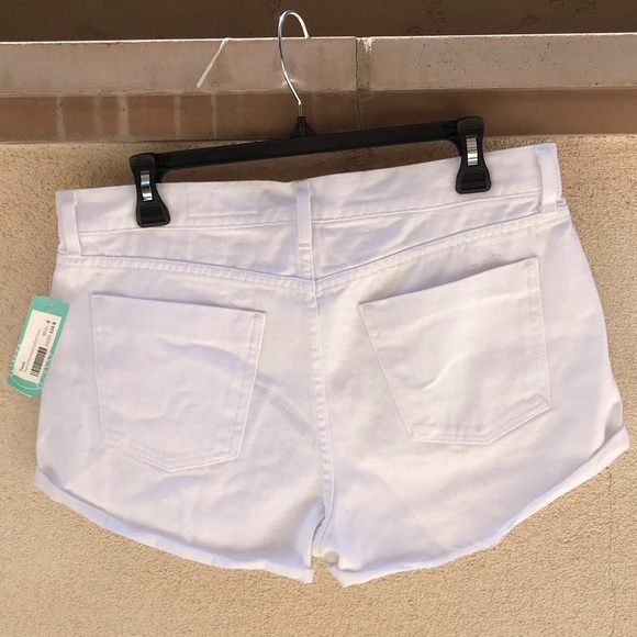 NWT - Pistola Distressed White Jean Shorts - Picture 3 of 3